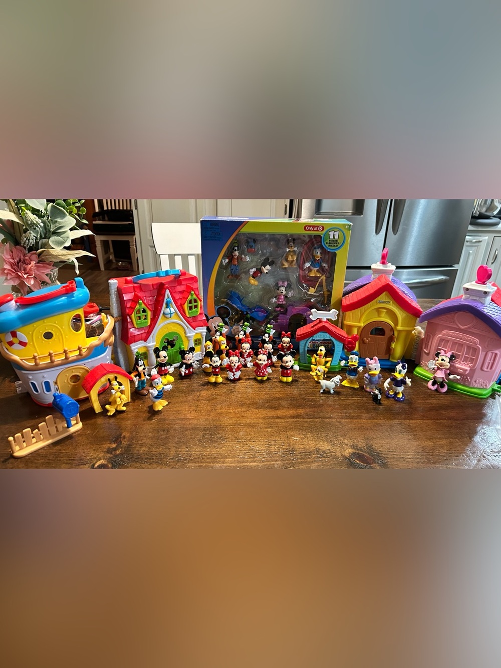 Huge Disney Junior Mickey Mouse Playset -figures, Houses, Boat, Some New